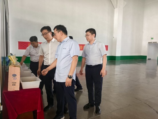 Biro Pertanian Perbandaran Zaozhuang dan Hal Ehwal Luar Bandar yang ikhlas untuk menjalankan aktiviti 